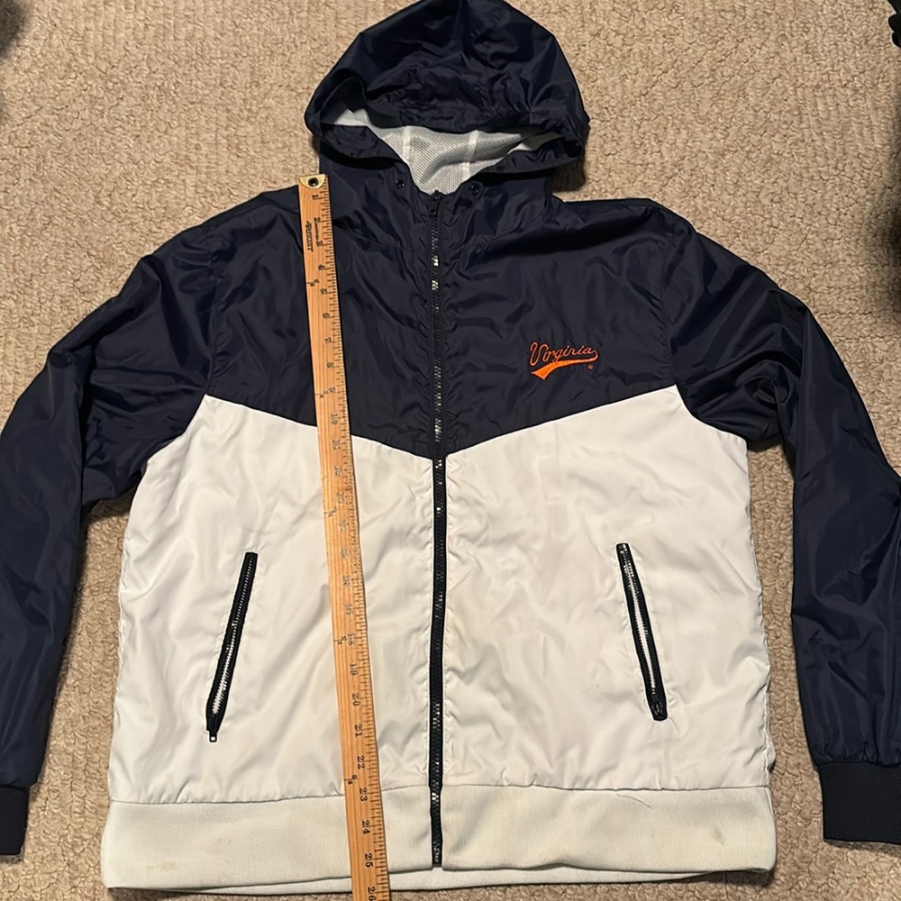 UVA light hoodie jacket
